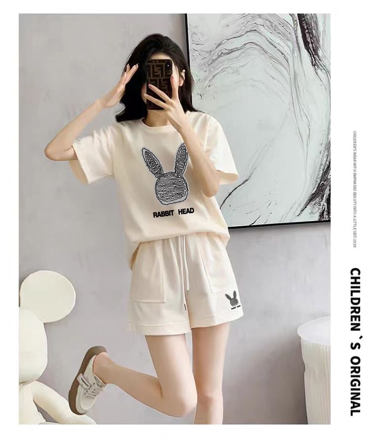 Women's Summer Fashion Short-Sleeve and Shorts Set--Cute Bunny