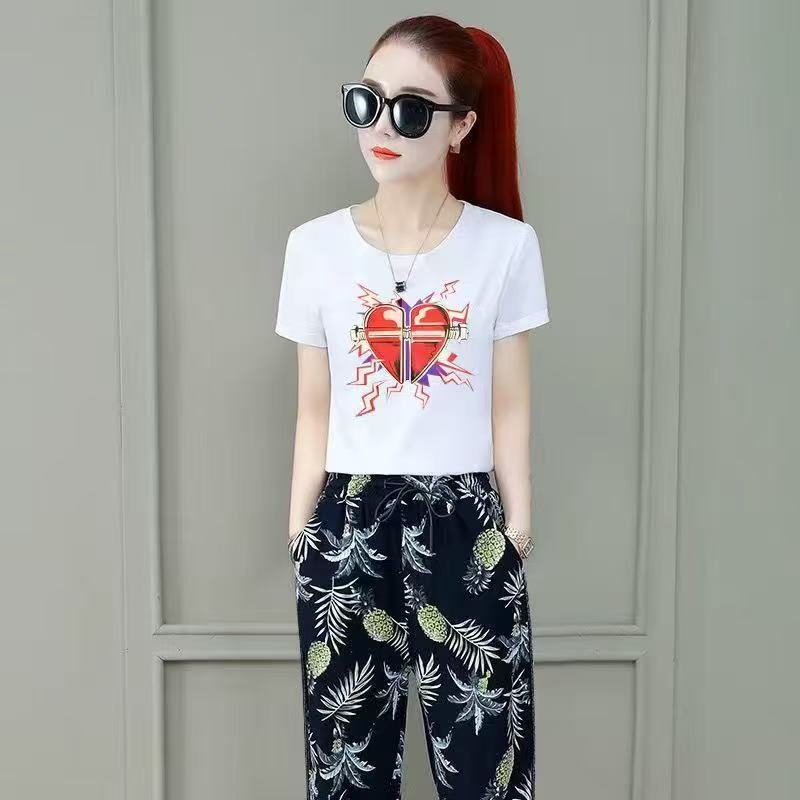 High-quality women's summer fashion pure cotton set: short-sleeved top + trousers 